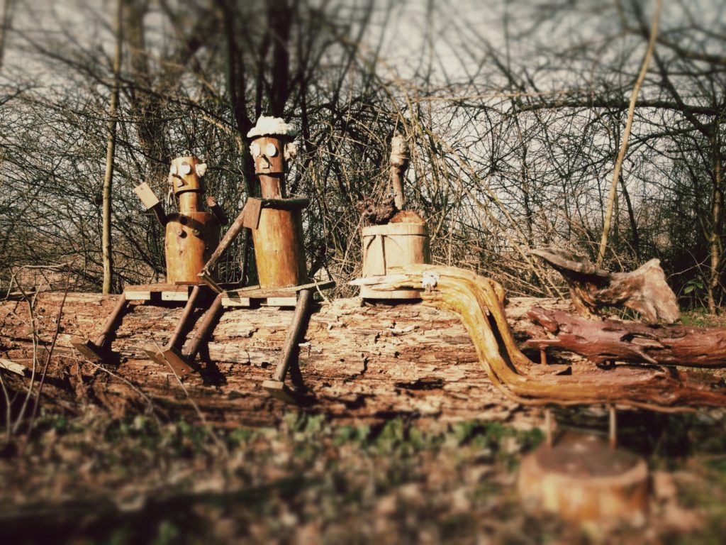 Was man so alles sieht wenn man den kleinen Waldwegen folgt